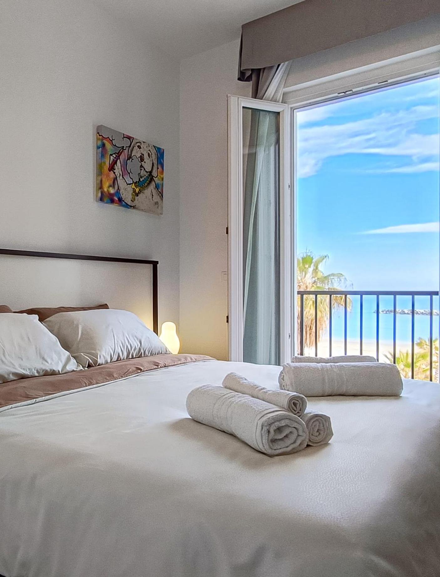 Lido Rooms & Apartments 리도 디 페르모 외부 사진