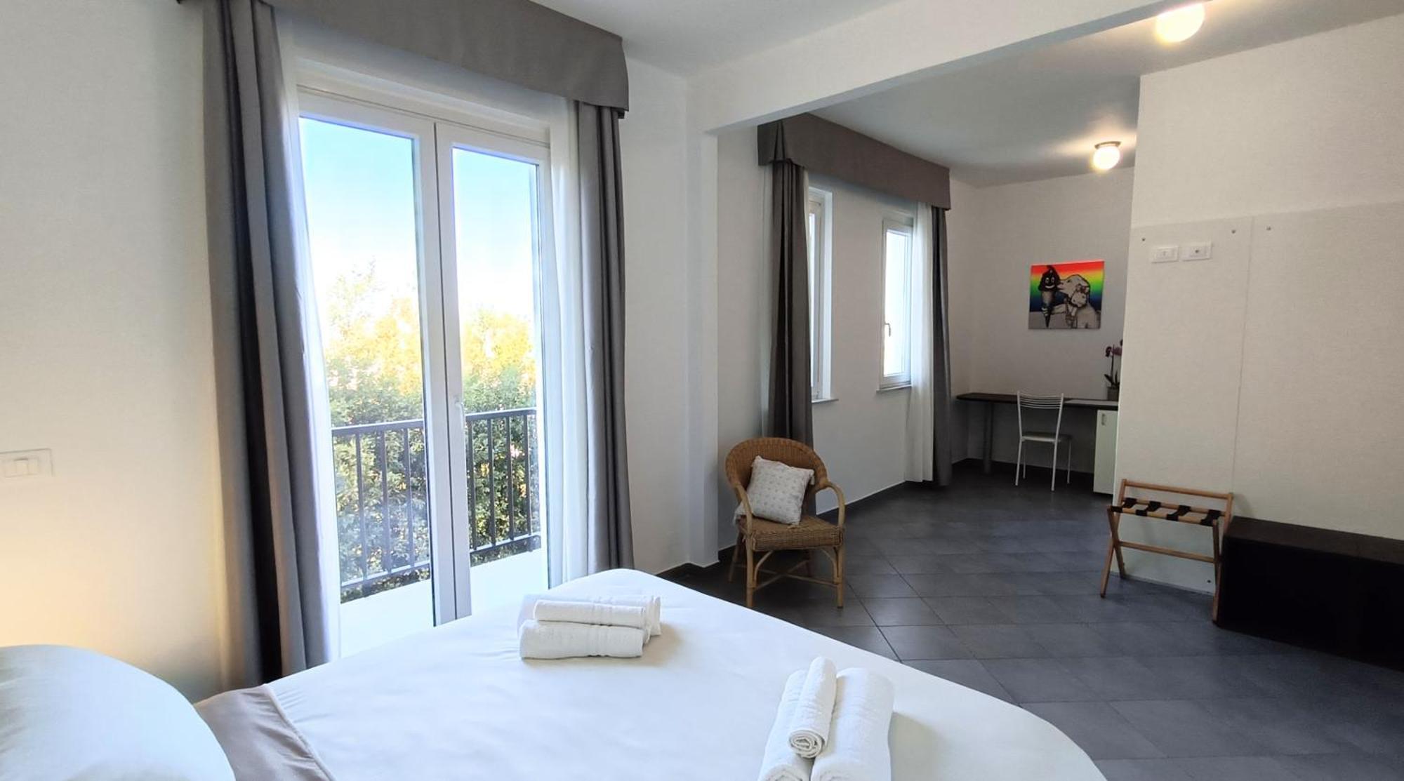 Lido Rooms & Apartments 리도 디 페르모 외부 사진