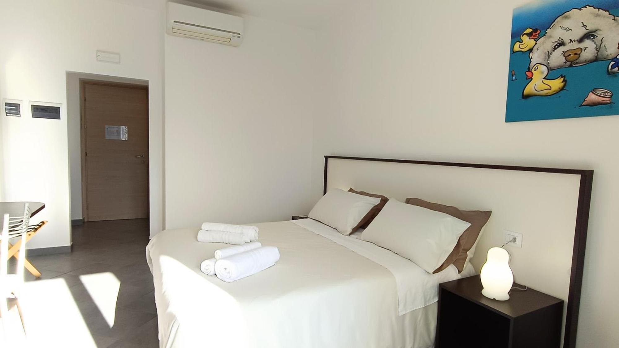 Lido Rooms & Apartments 리도 디 페르모 외부 사진