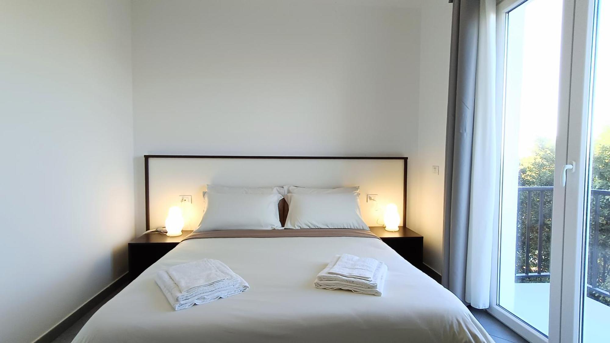 Lido Rooms & Apartments 리도 디 페르모 외부 사진